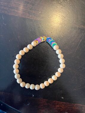 Cheveron and Wood Beaded Stretch Bracelet